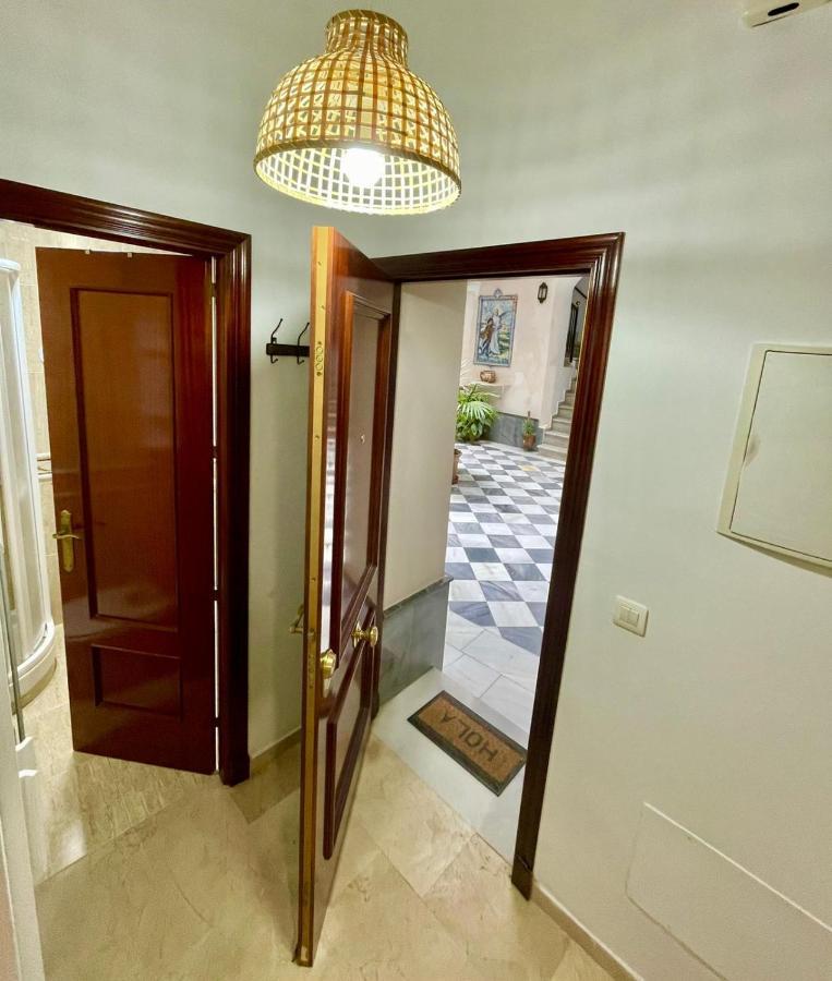 Gatu Villa Gadir, Preferente Mayores De 25 Anos Y Familias Cadiz Bagian luar foto